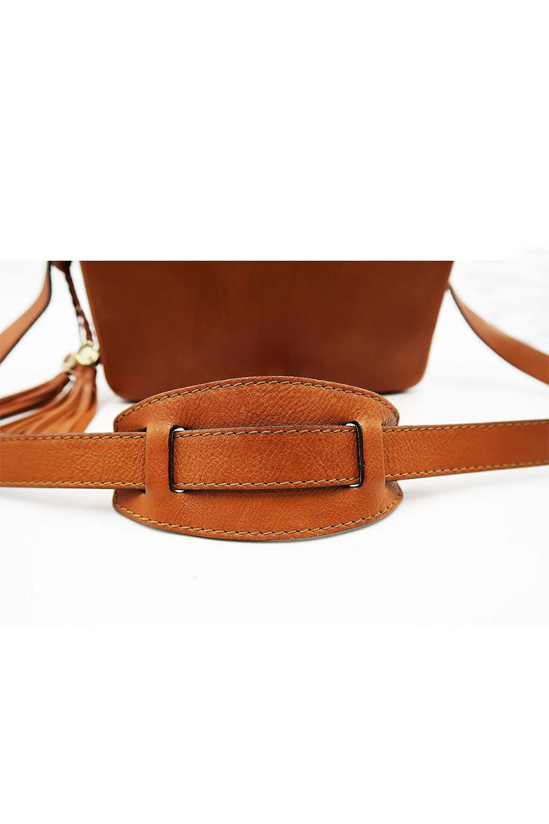 Medium GG Canvas Marrakech Messenger Bag Brown