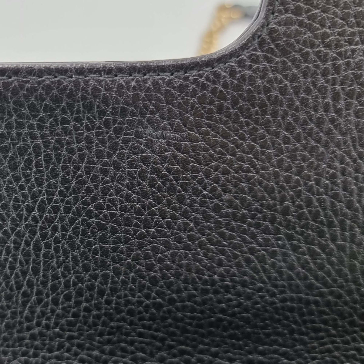 Interlocking GG Top Handle Shoulder Bag Black