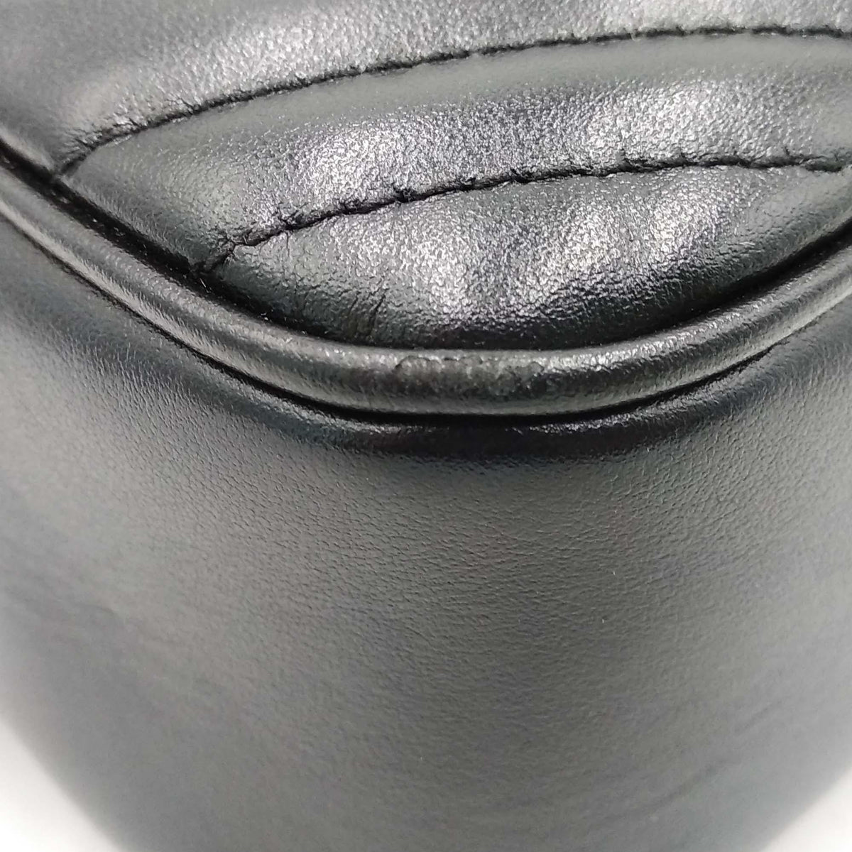 Small GG Marmont Matelasse Shoulder Bag Black