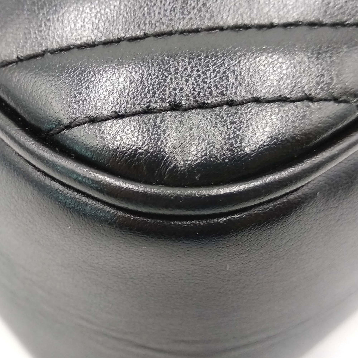 Small GG Marmont Matelasse Shoulder Bag Black