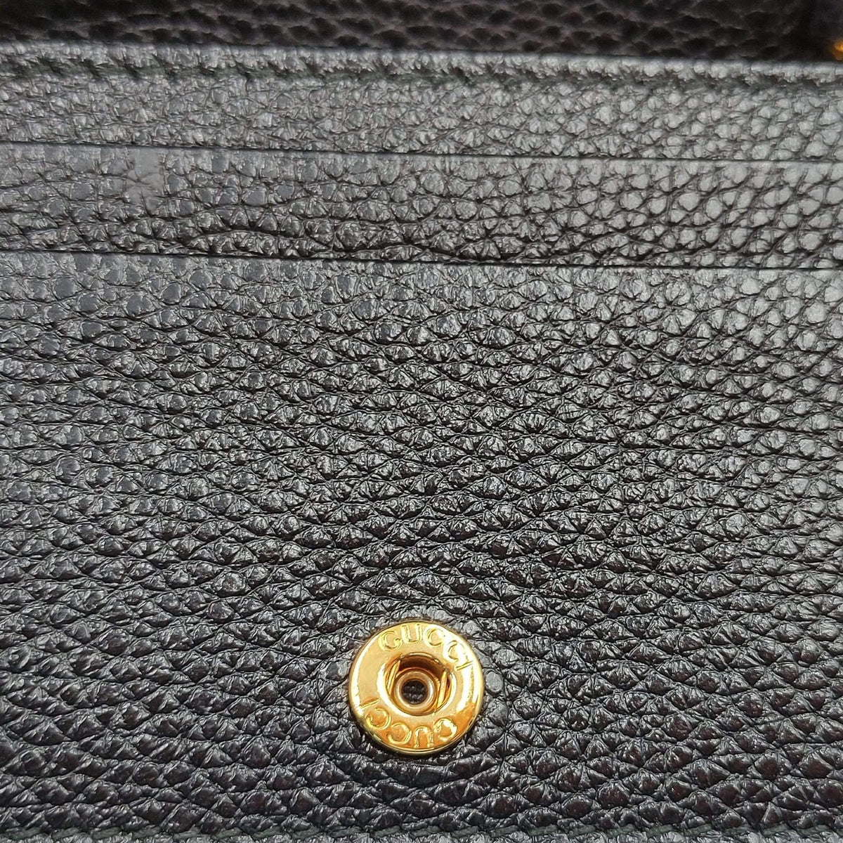 Zumi Card Case Wallet on Chain Black