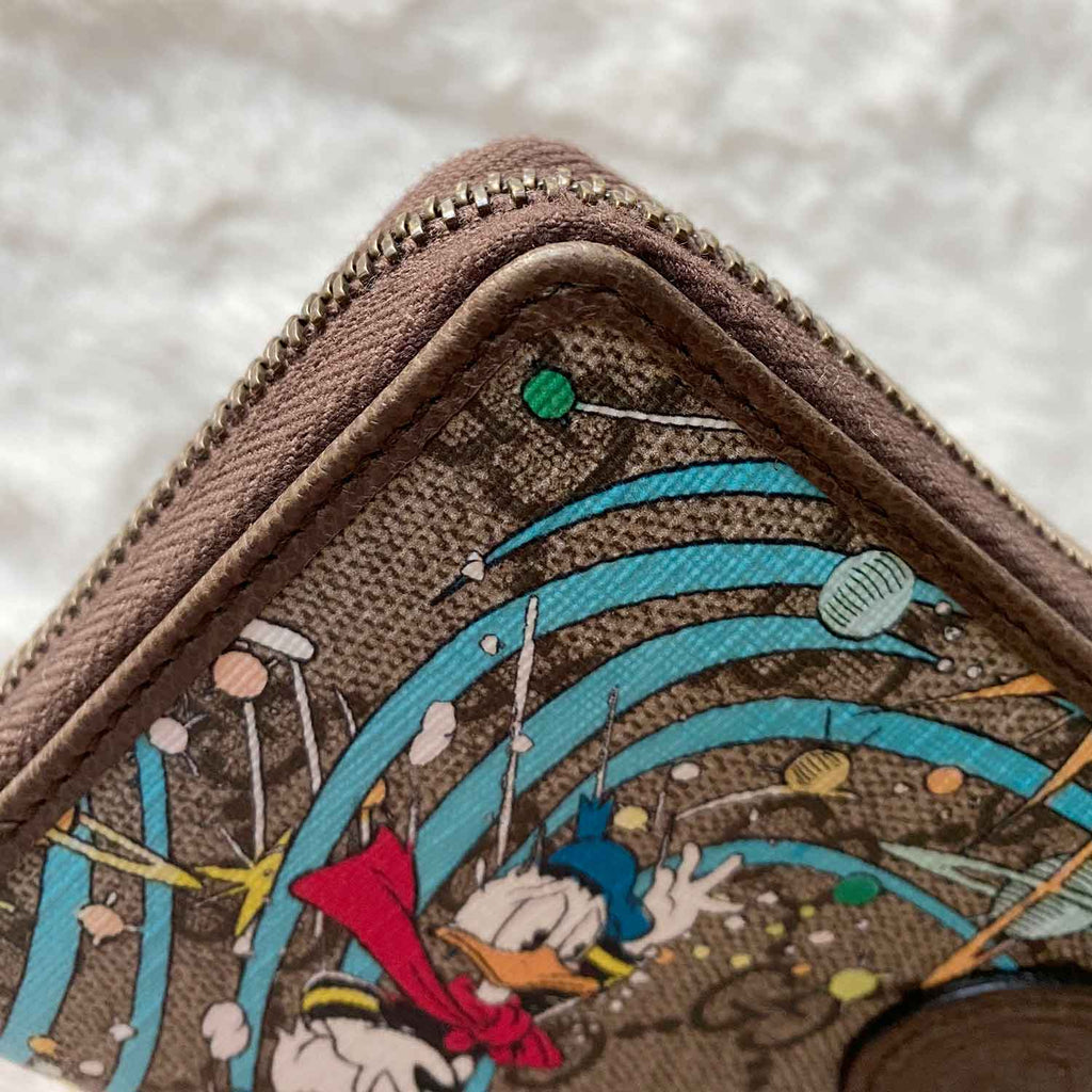 Gucci Disney x Donald Duck Duffly Boston Bag Beige Ebony Italy travel Leather NW