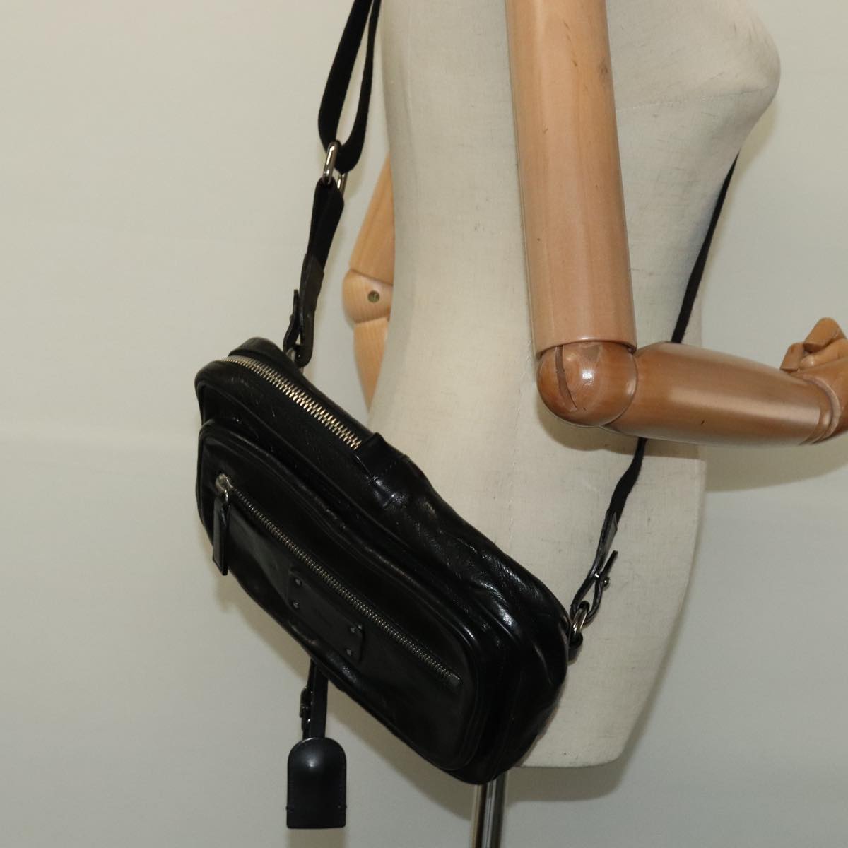 Chloe Paddington Body Bag Leather Black Silver hk2099