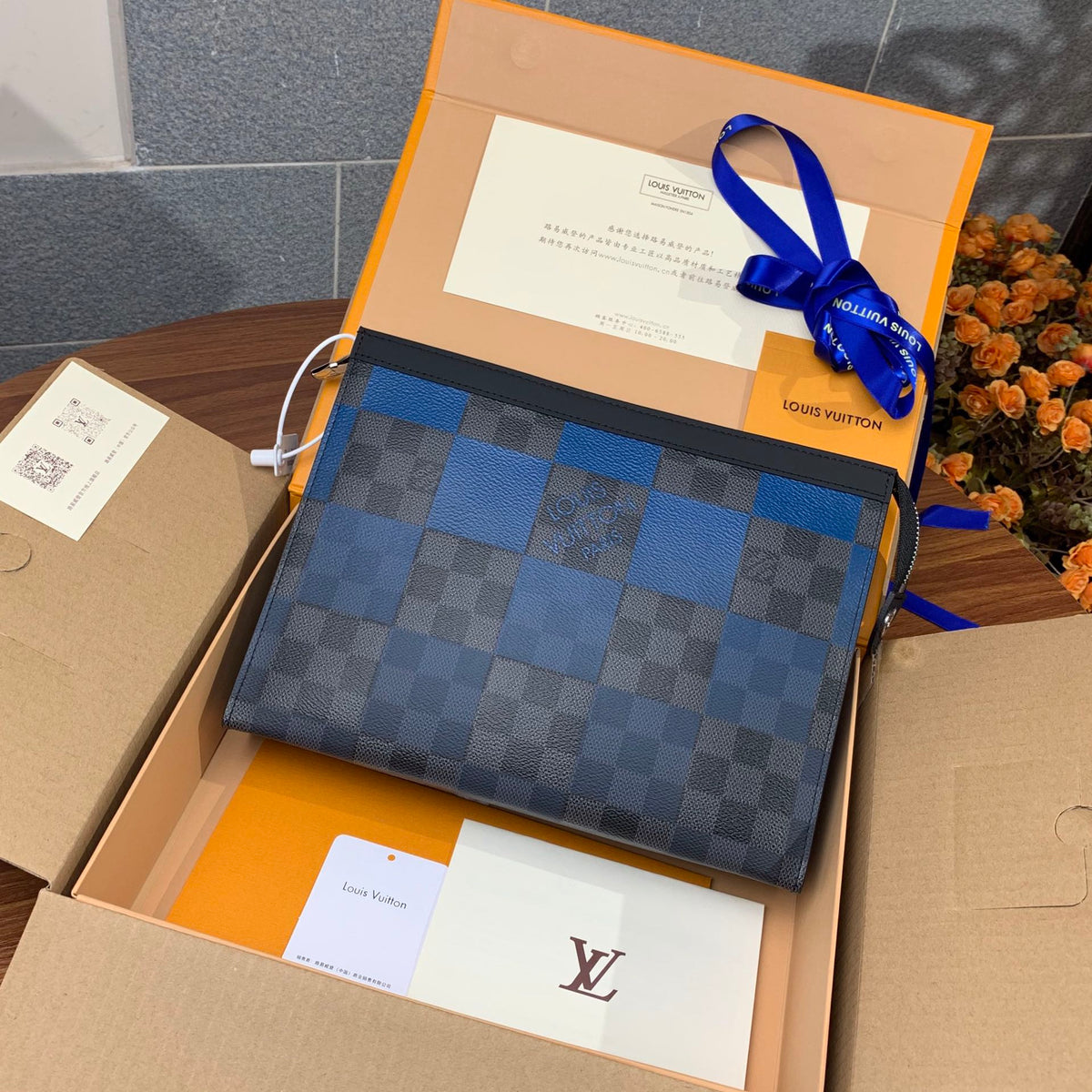 Elite Carryalls