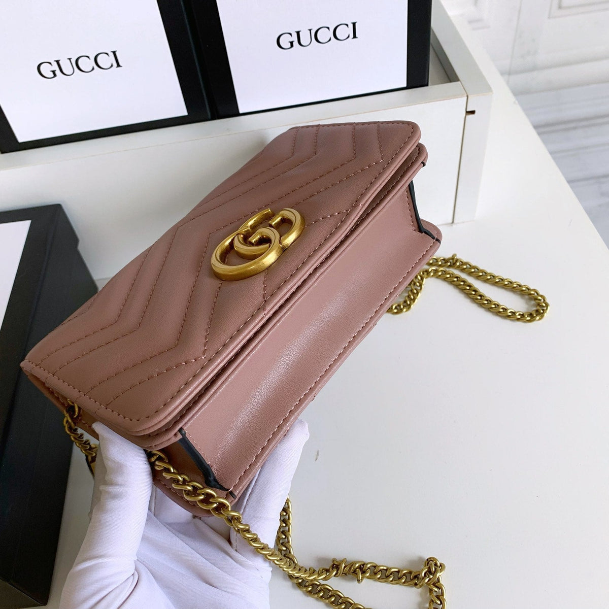 Elite Carryalls