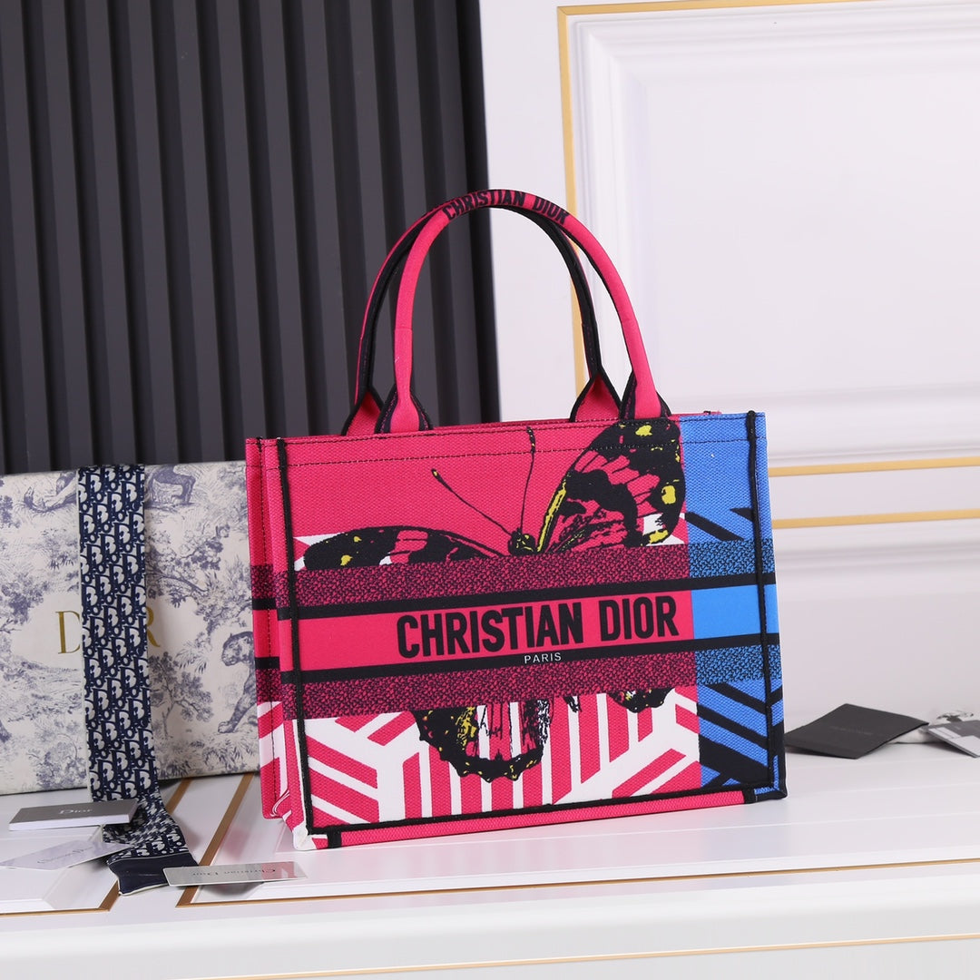 Elite Carryalls