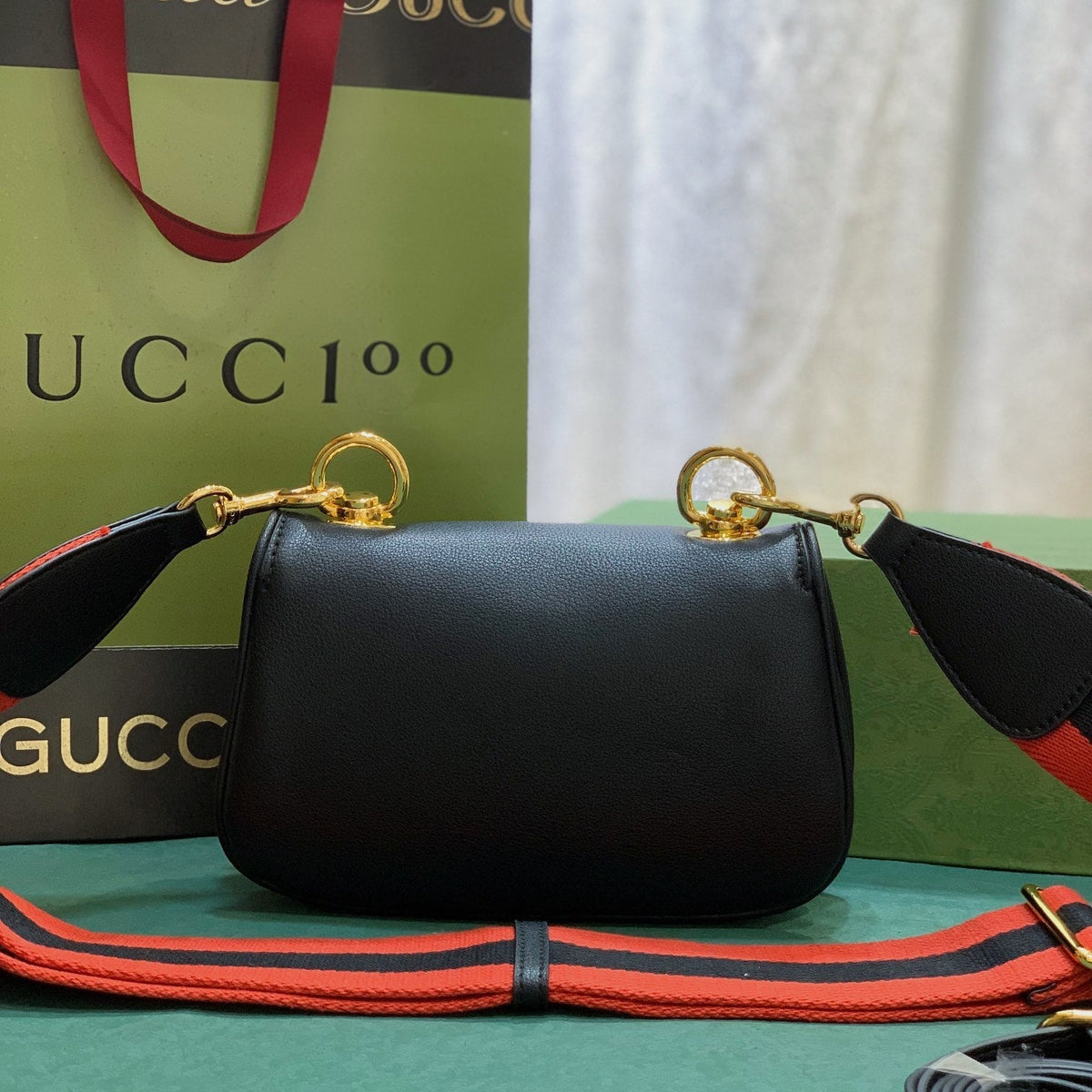 Elite Carryalls