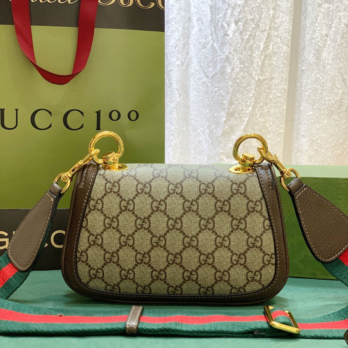 Elite Carryalls