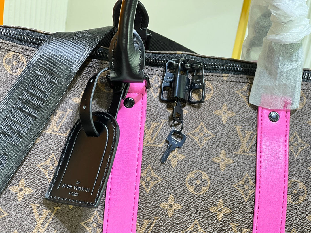 Elite Carryalls