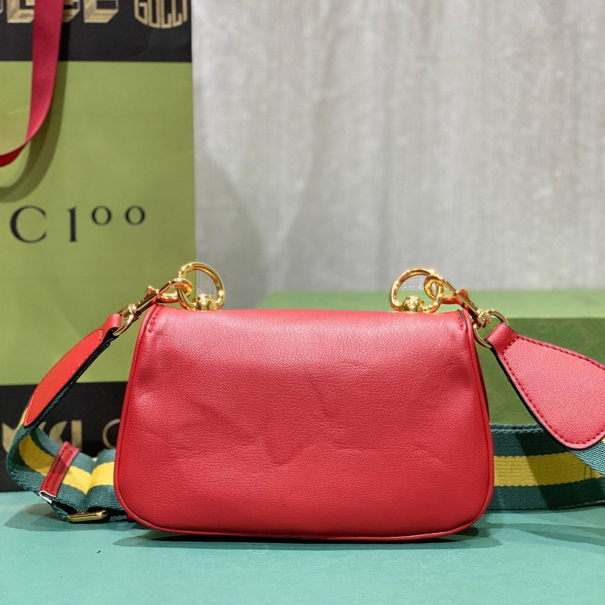 Elite Carryalls