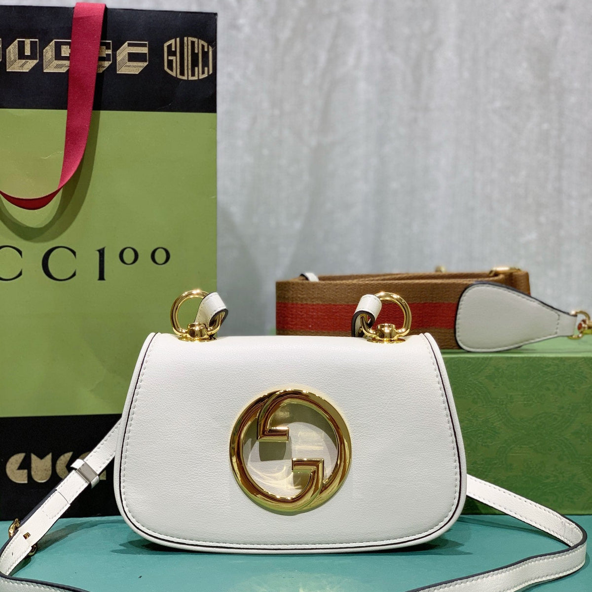 Elite Carryalls