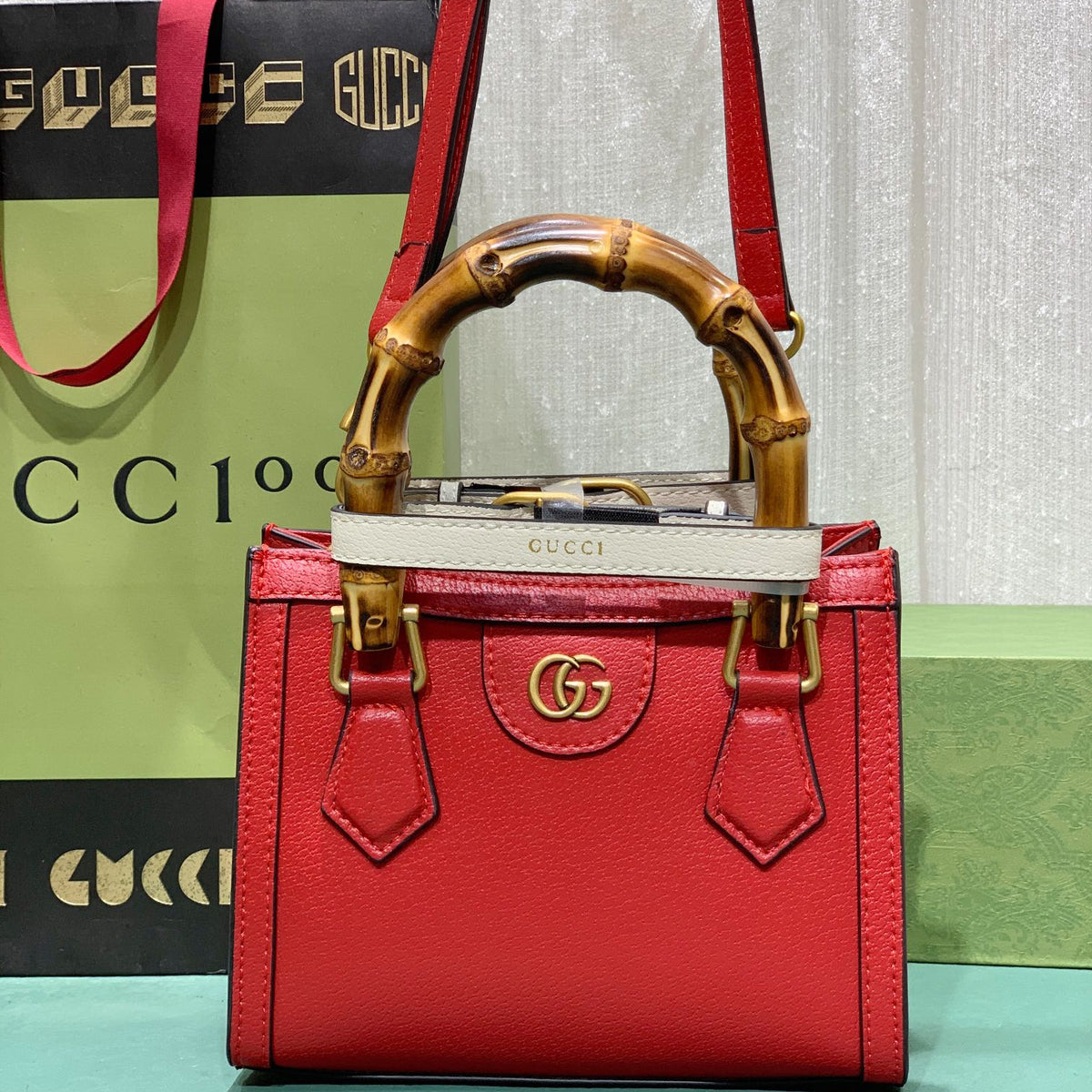 Elite Carryalls