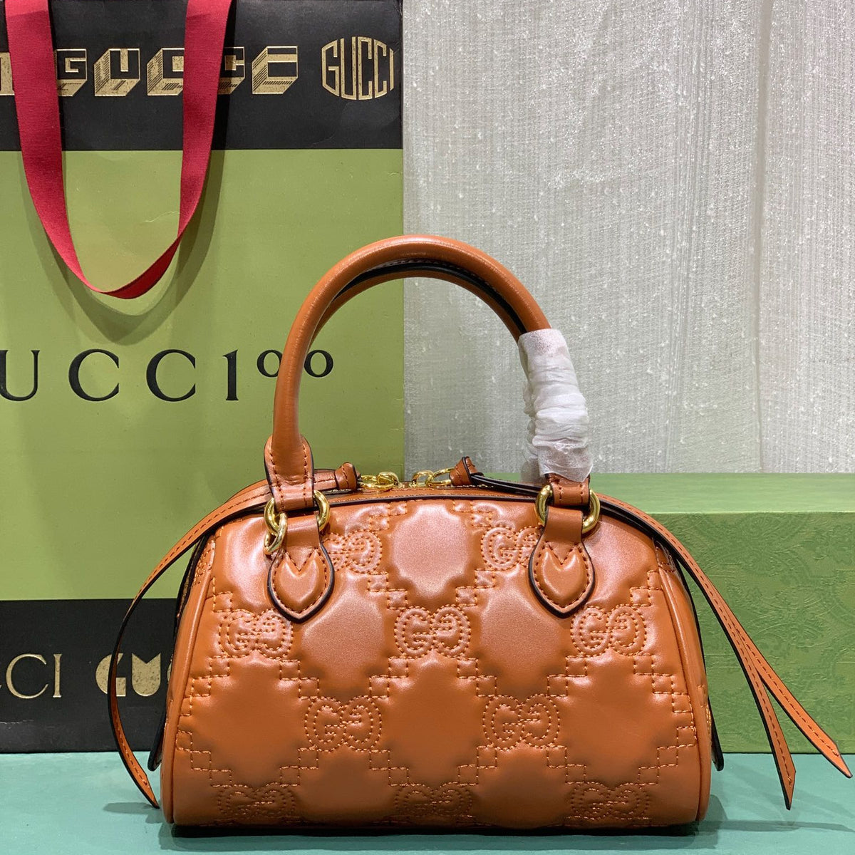Elite Carryalls
