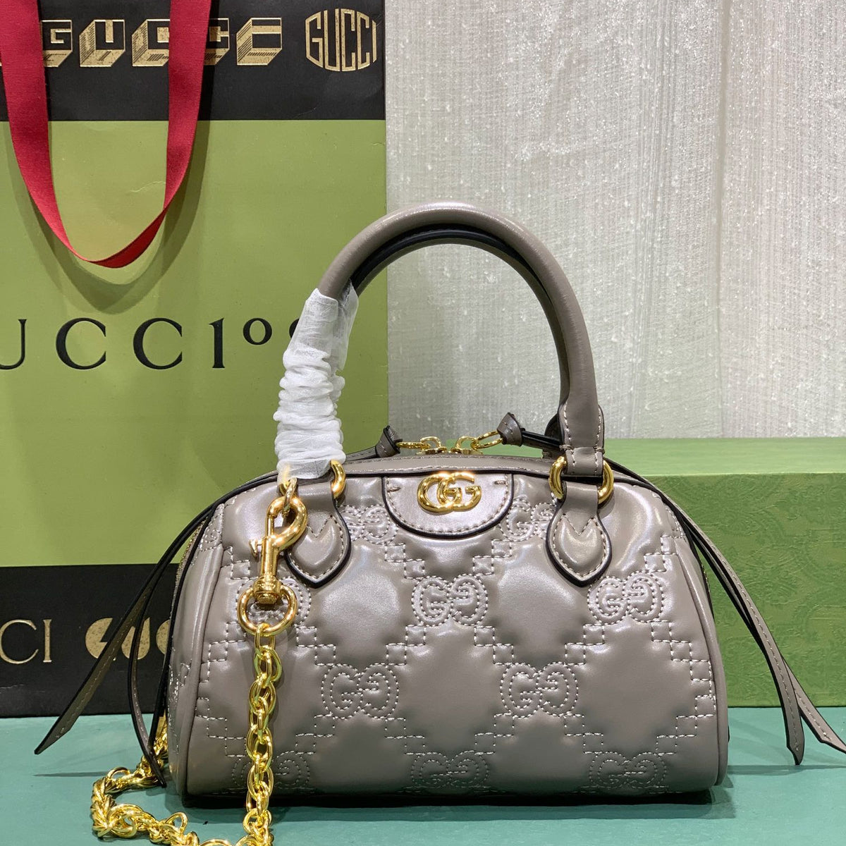 Elite Carryalls