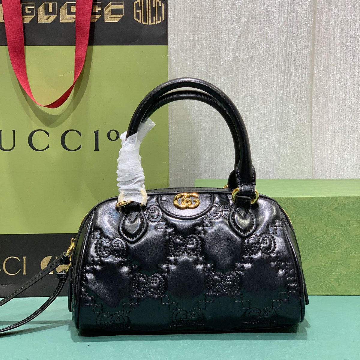 Elite Carryalls