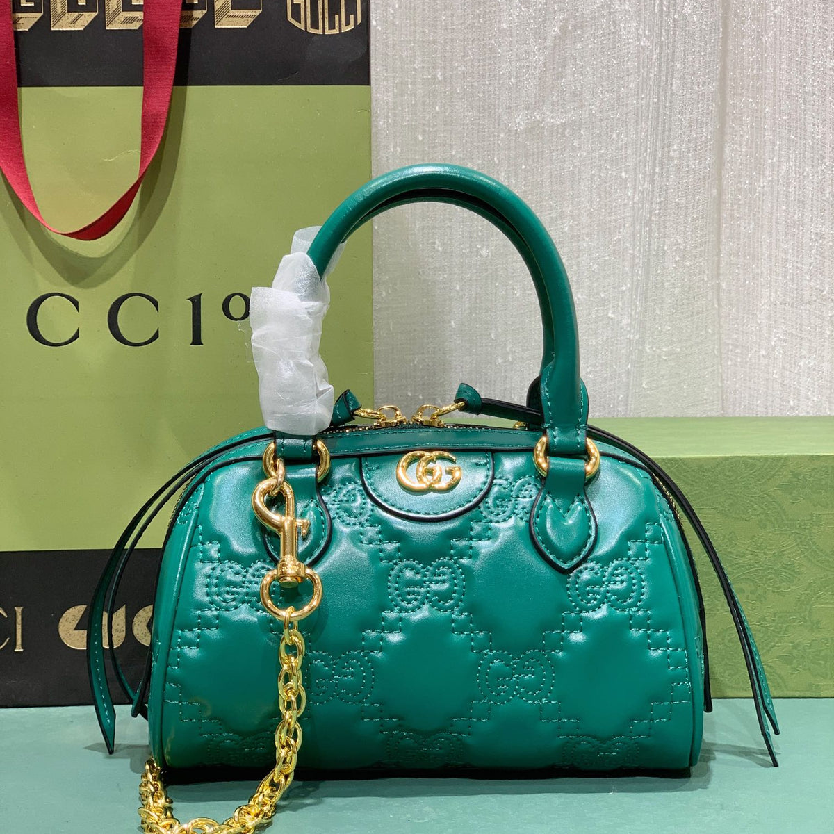 Elite Carryalls