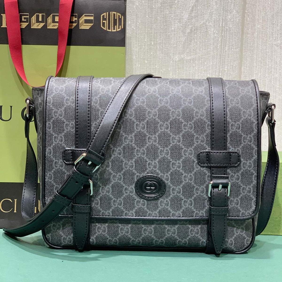 Elite Carryalls