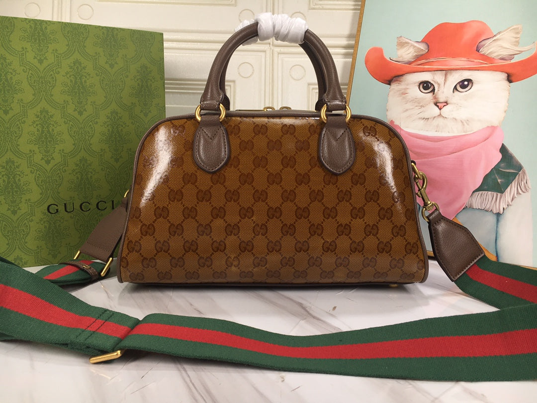Elite Carryalls
