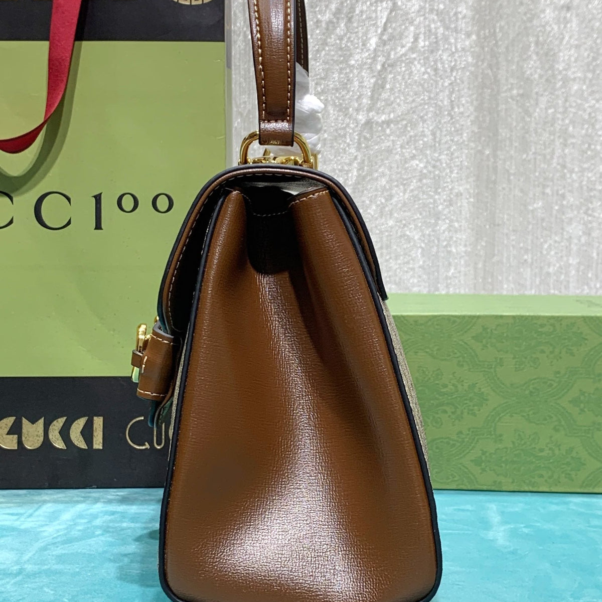 Elite Carryalls