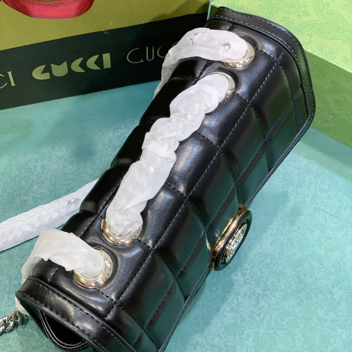 Elite Carryalls