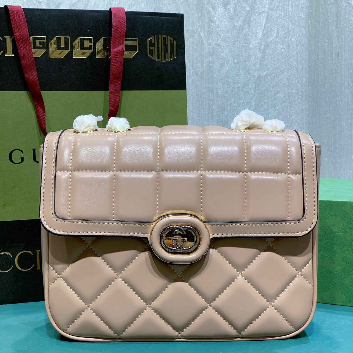 Elite Carryalls