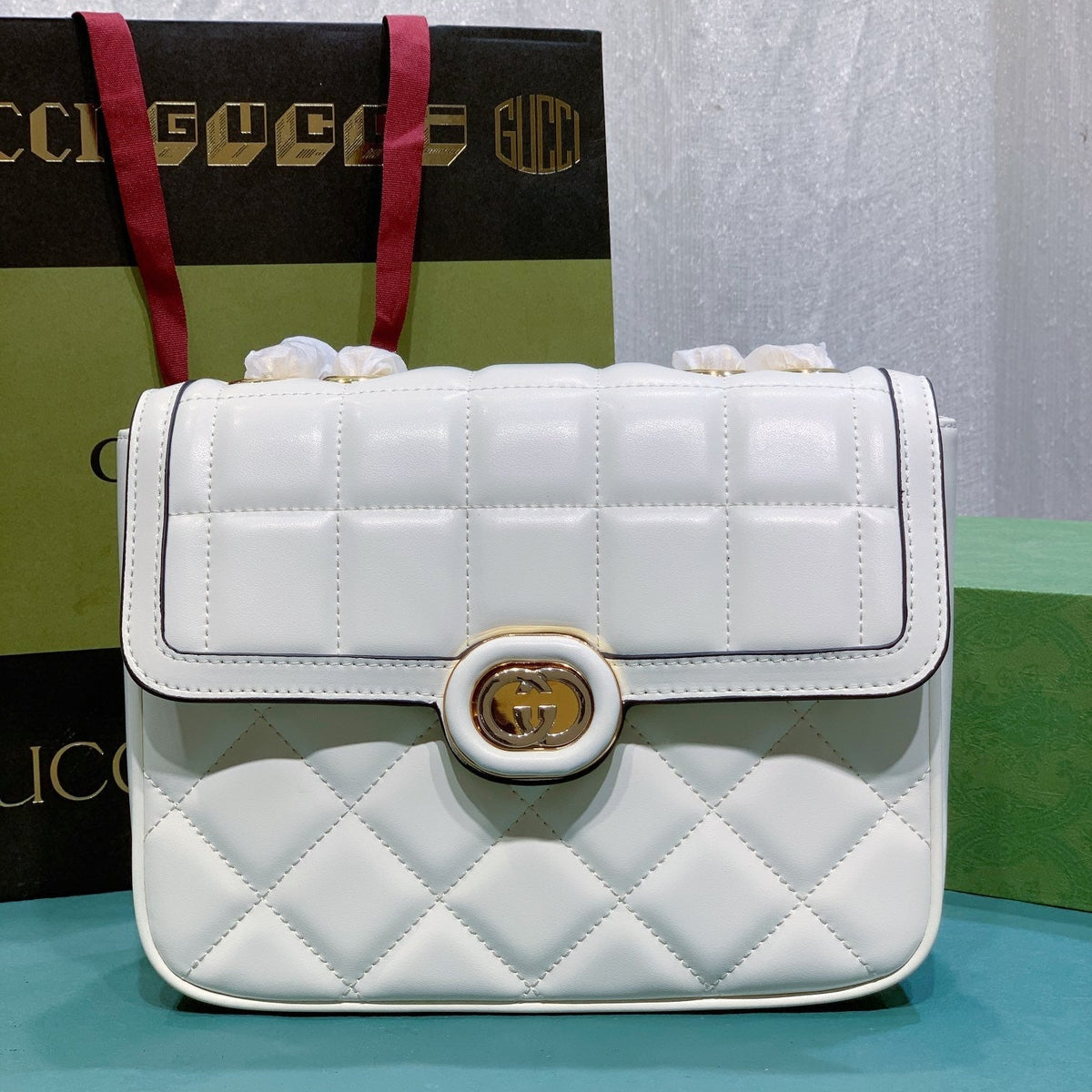 Elite Carryalls