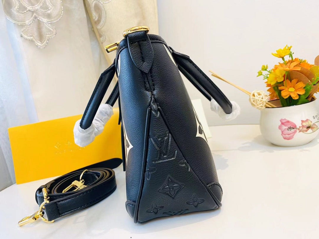 Elite Carryalls