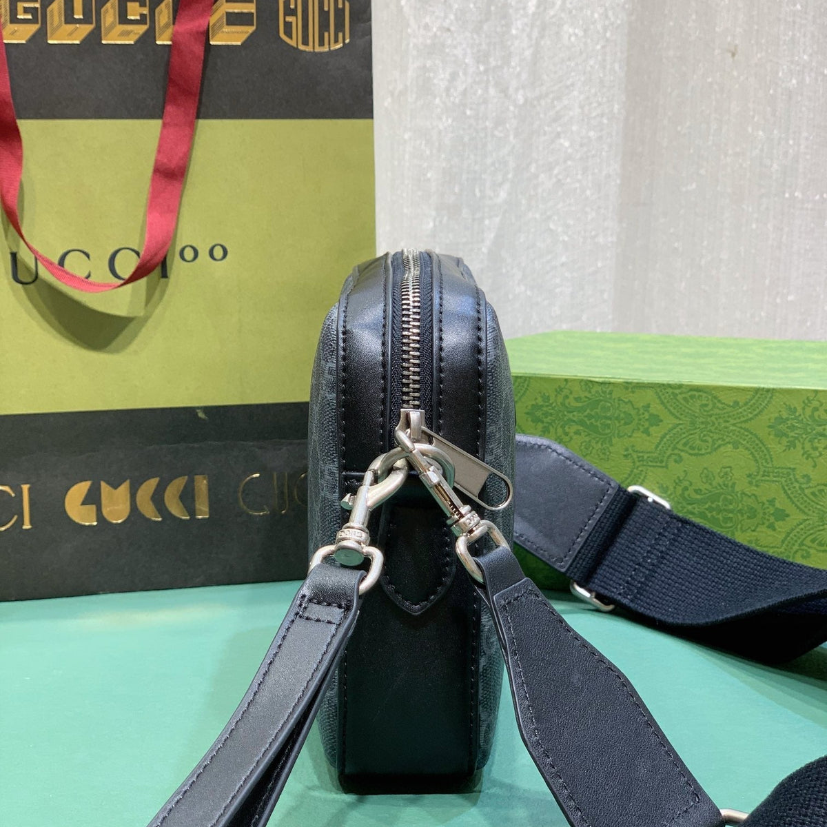 Elite Carryalls