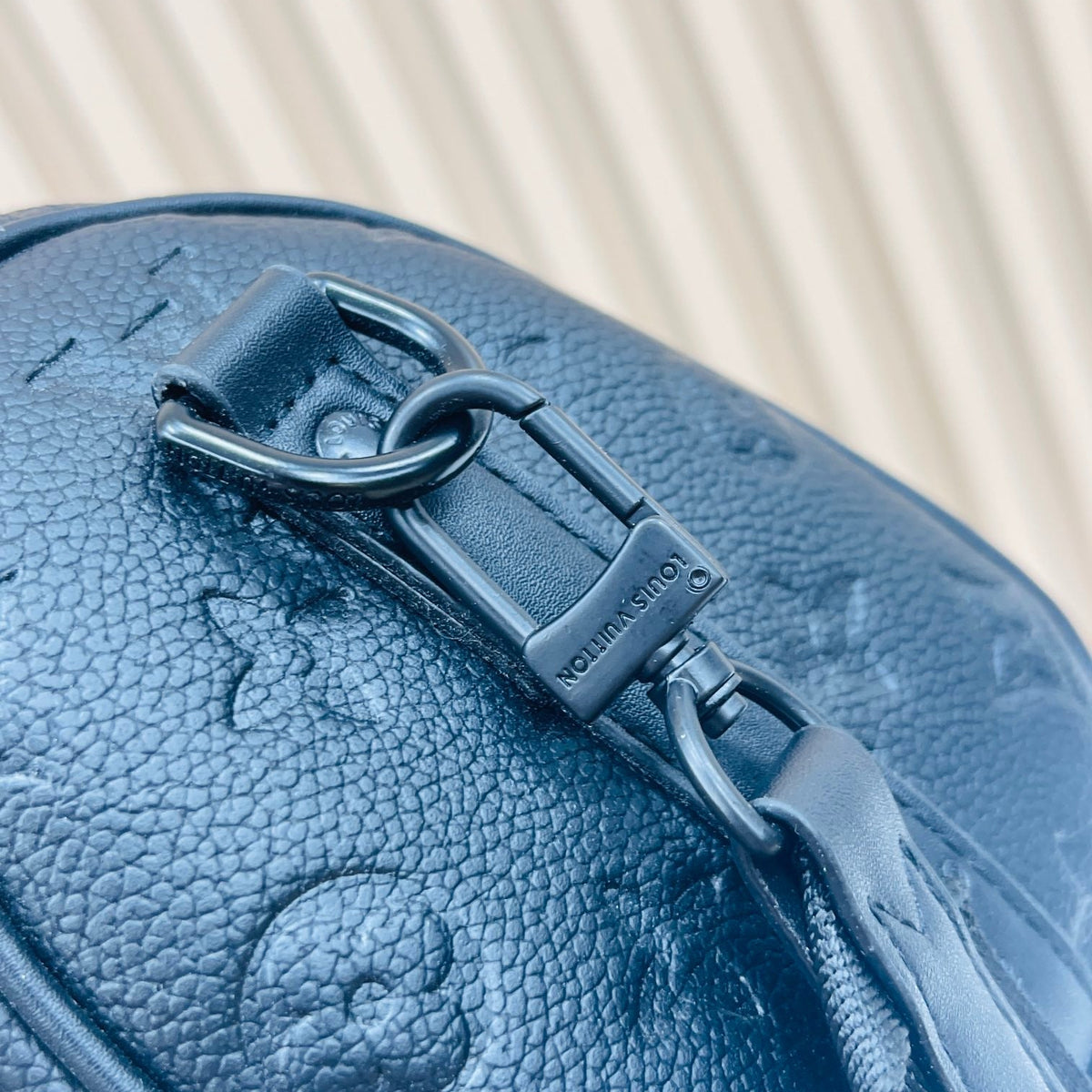 Elite Carryalls