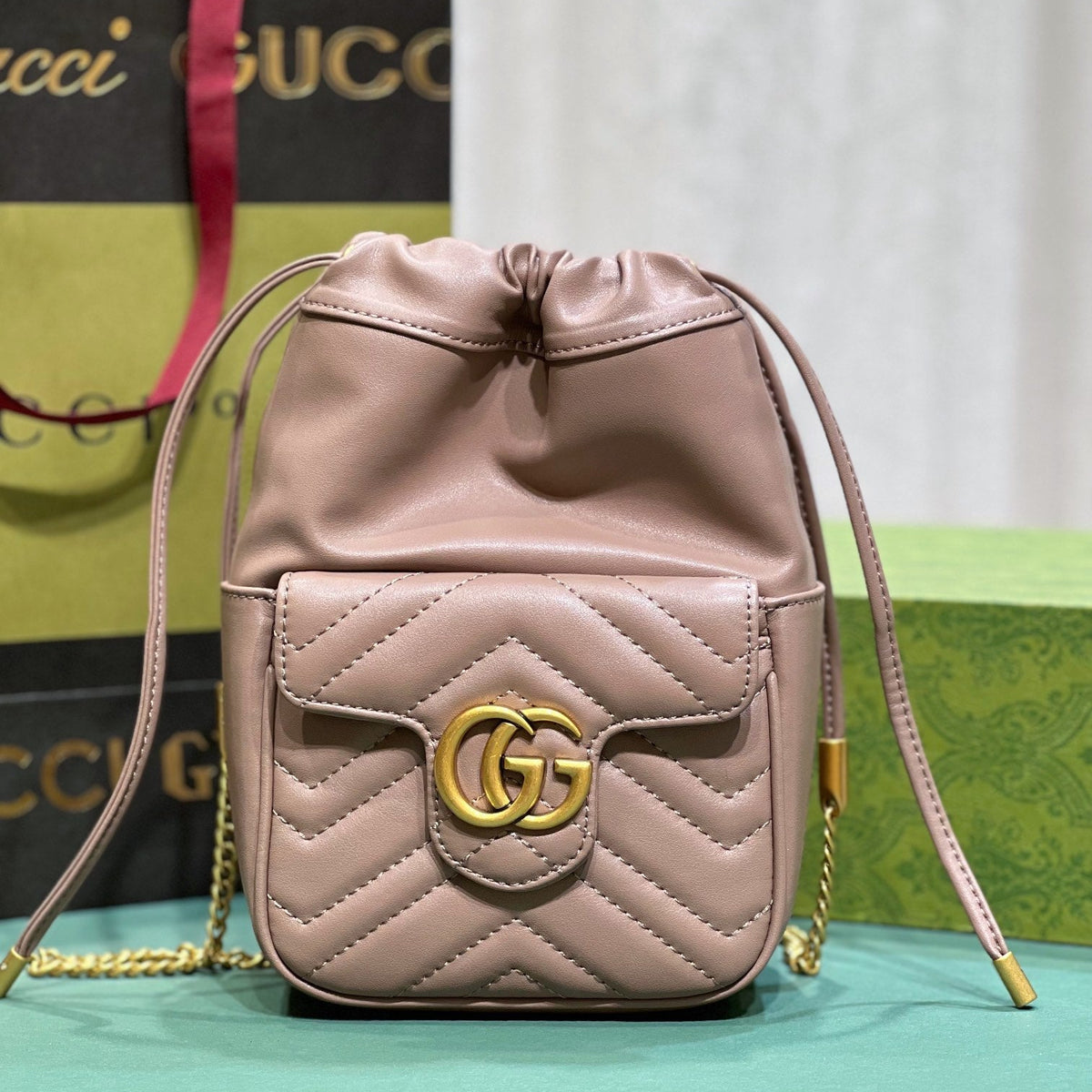 Elite Carryalls