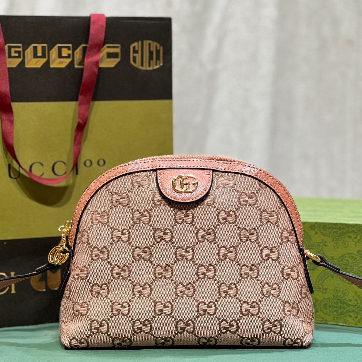 Elite Carryalls