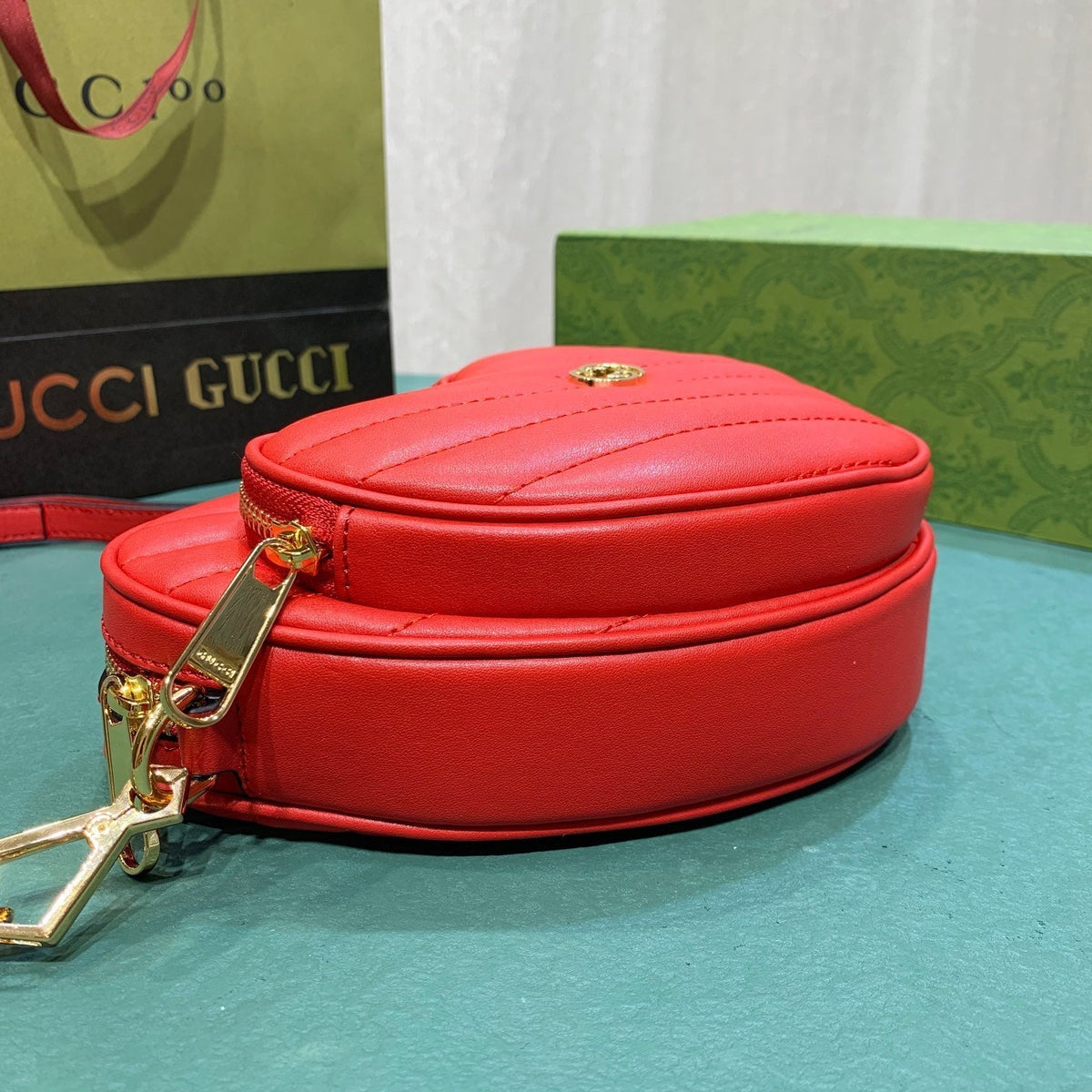 Elite Carryalls