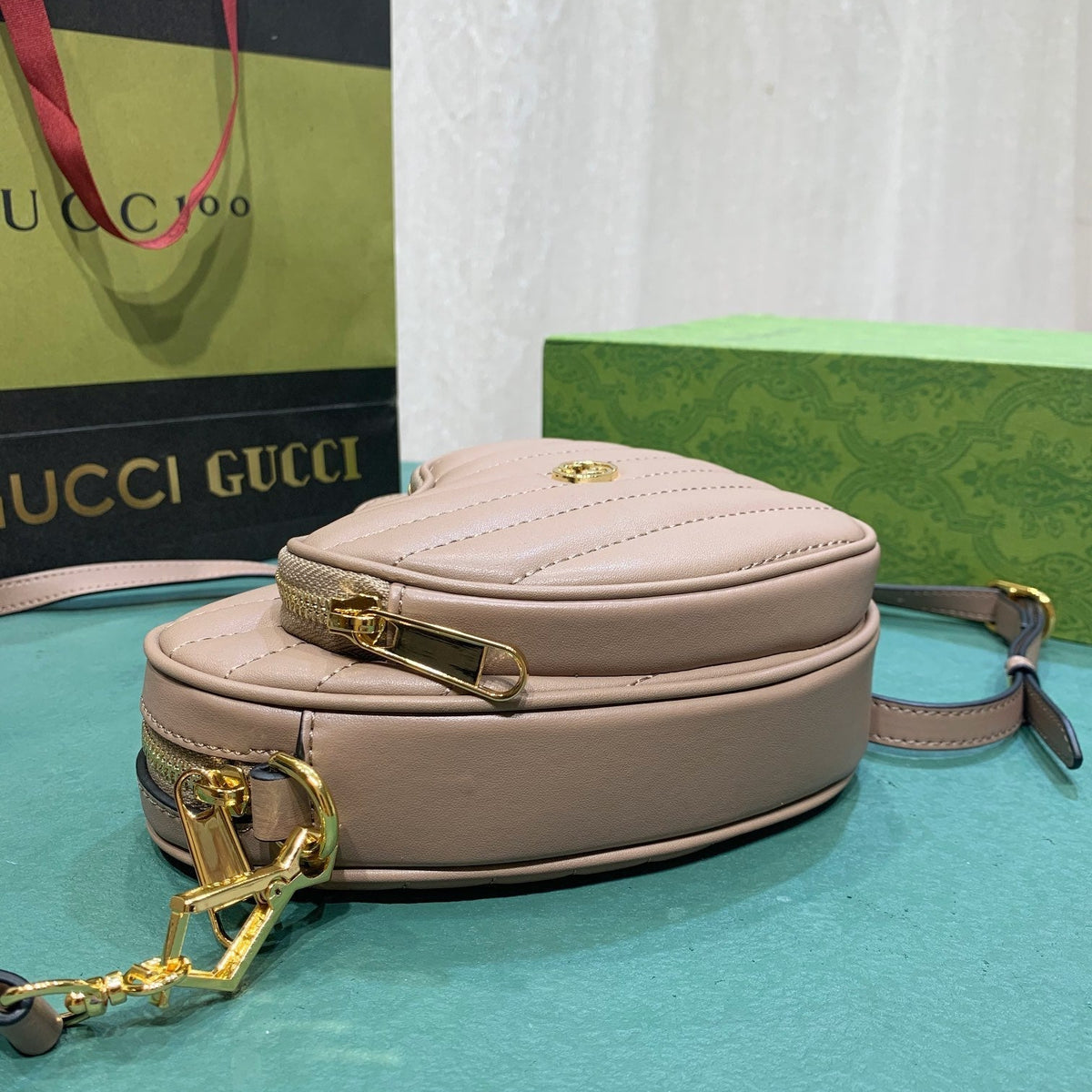 Elite Carryalls