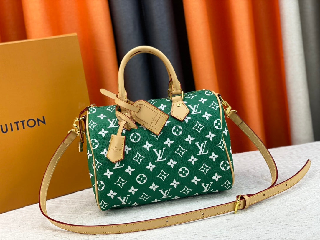 Elite Carryalls