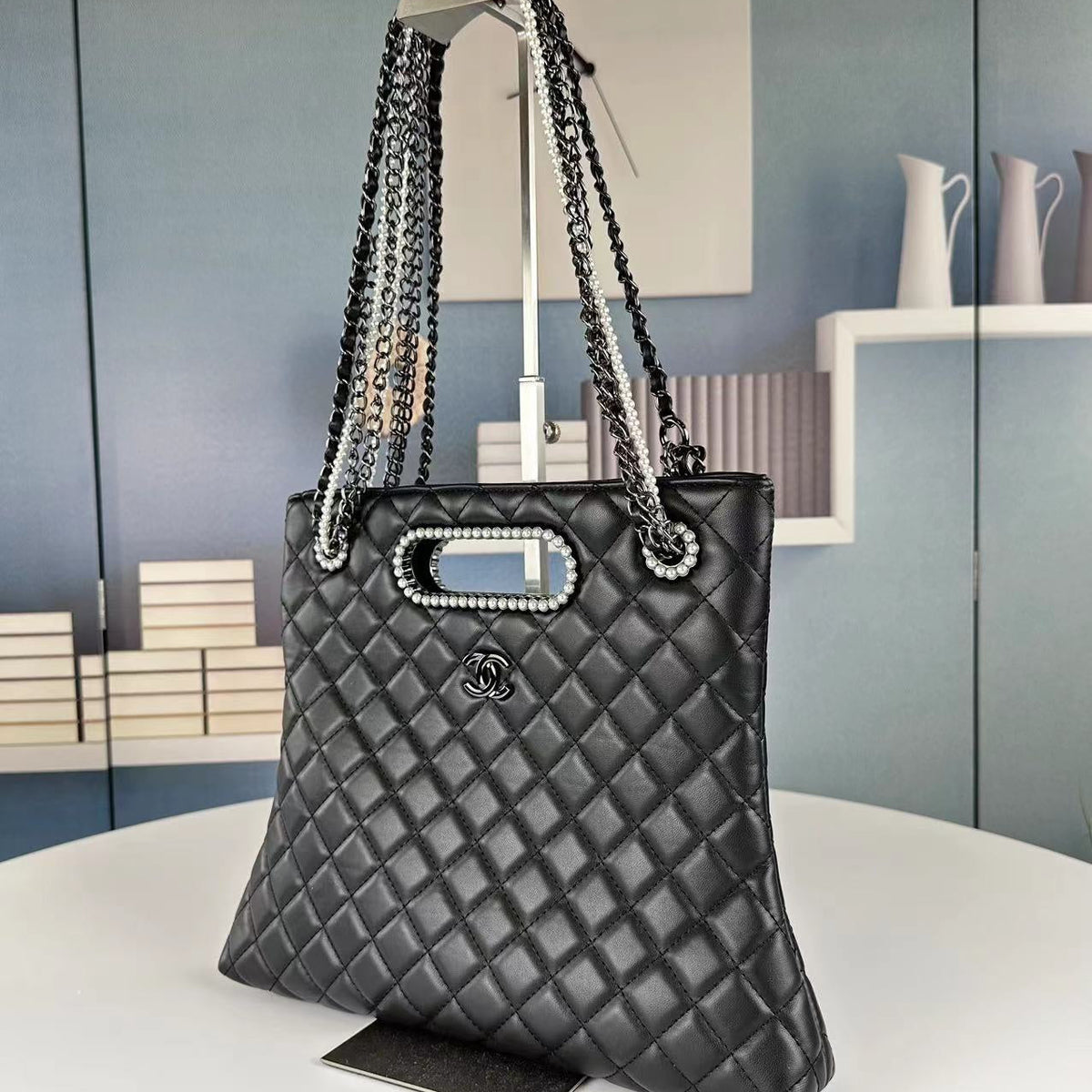 Elite Carryalls