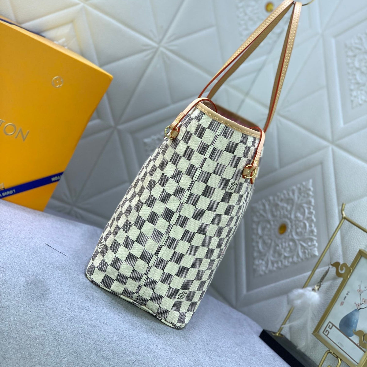 Elite Carryalls