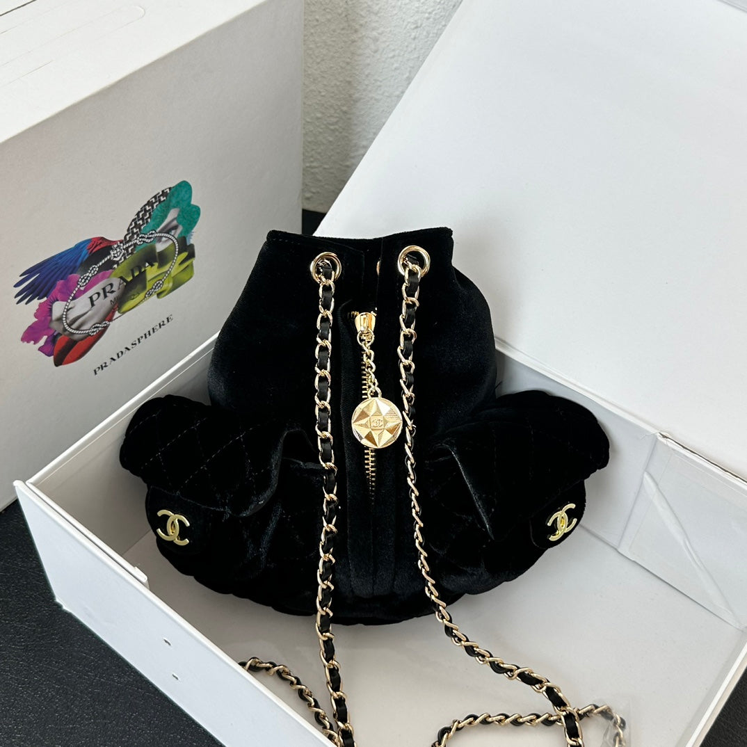 Elite Carryalls