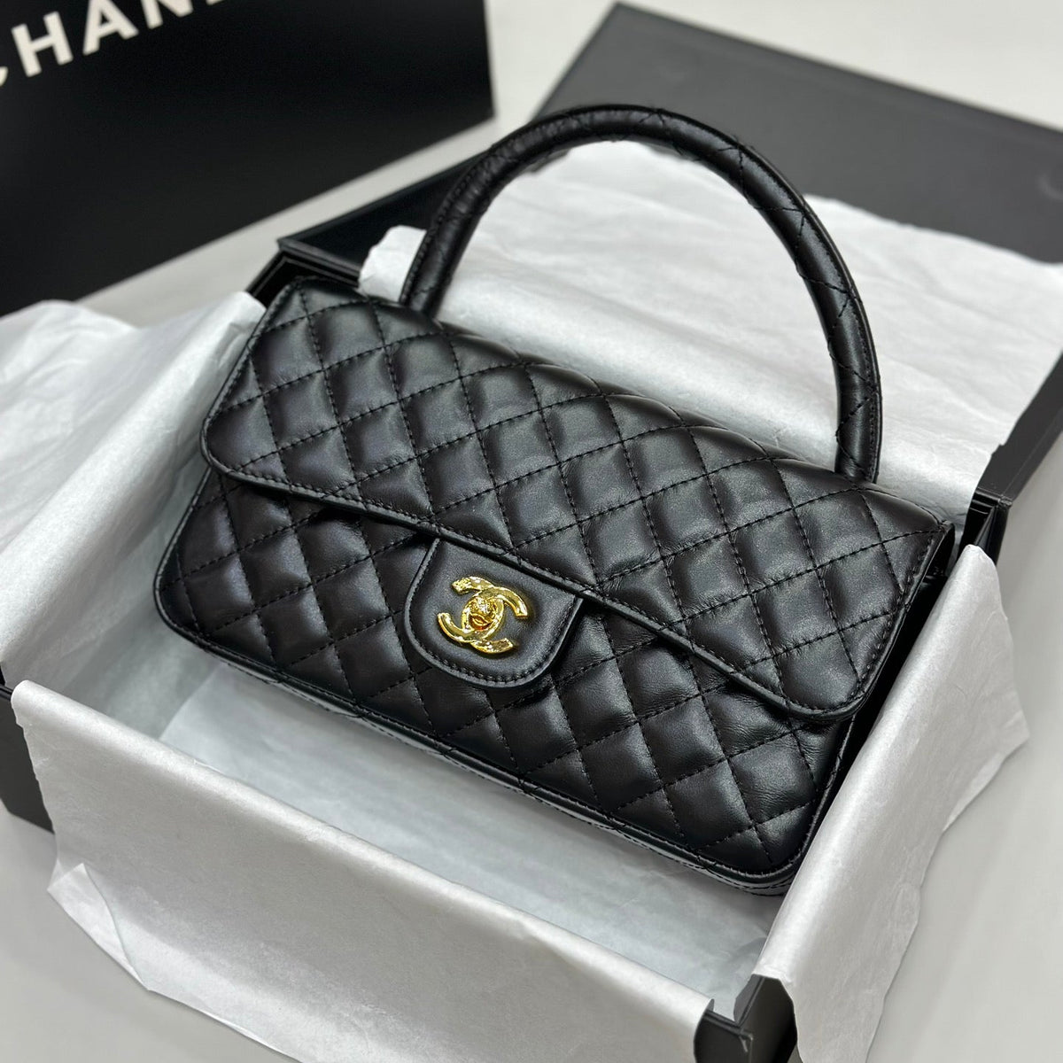 Elite Carryalls