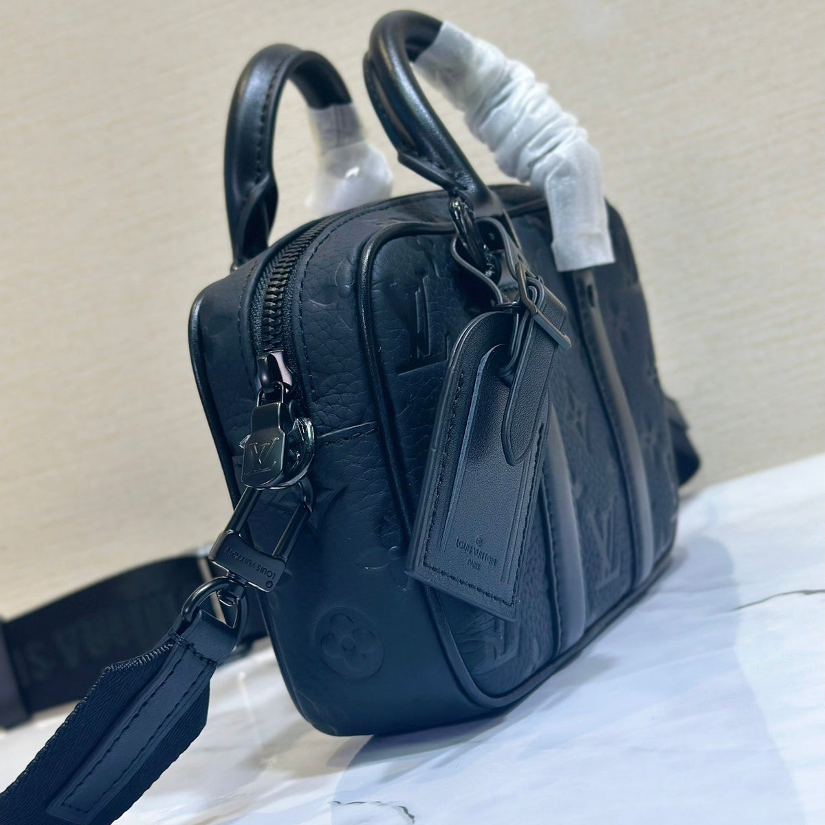Elite Carryalls