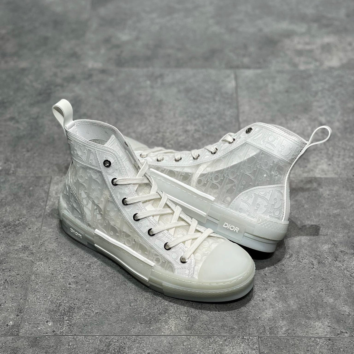 CD B23 SNEAKERS