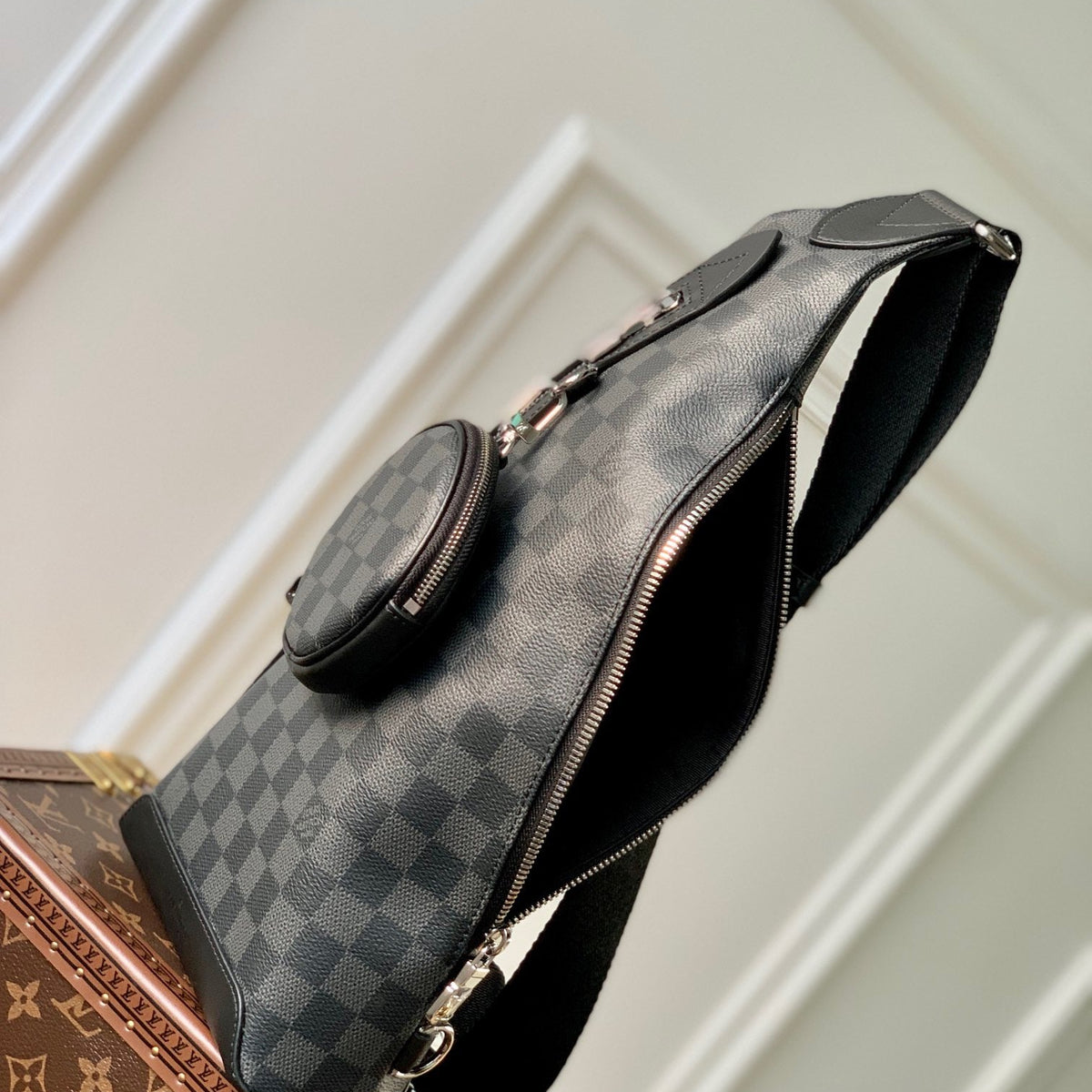 LOU DUO SLING BAG