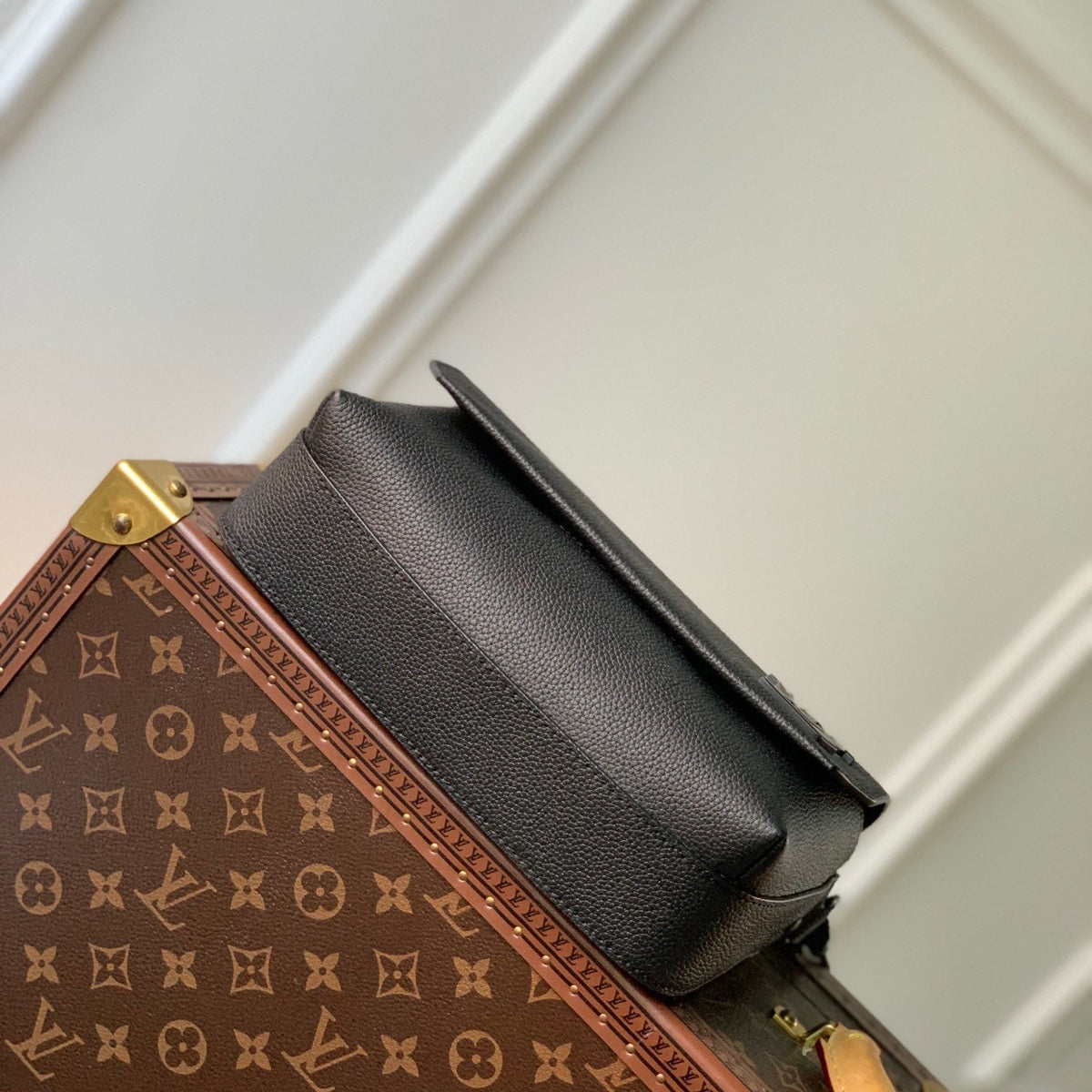 LOU FASTLINE MESSENGER BAG