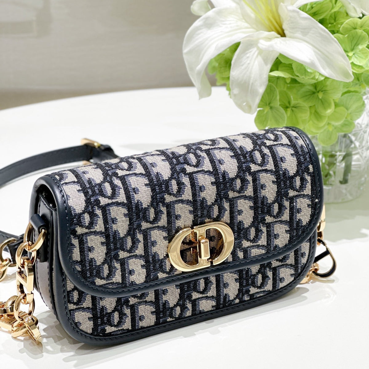 CD SMALL 30 MONTAIGNE AVENUE BAG