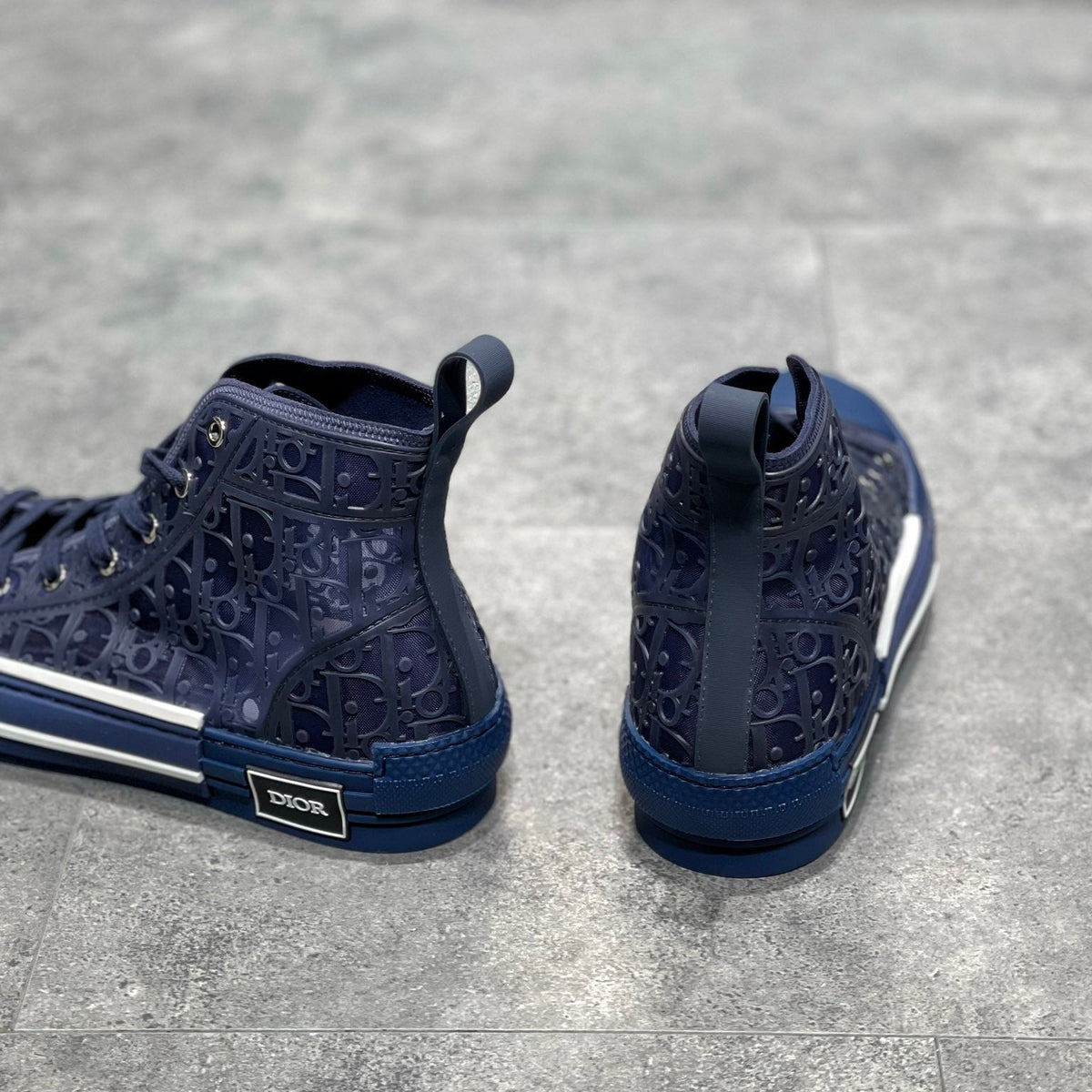 CD B23 SNEAKERS