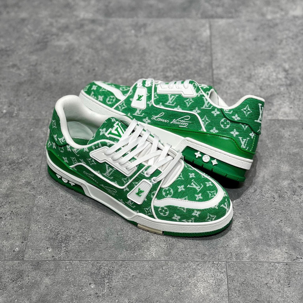 LOU TRAINERS