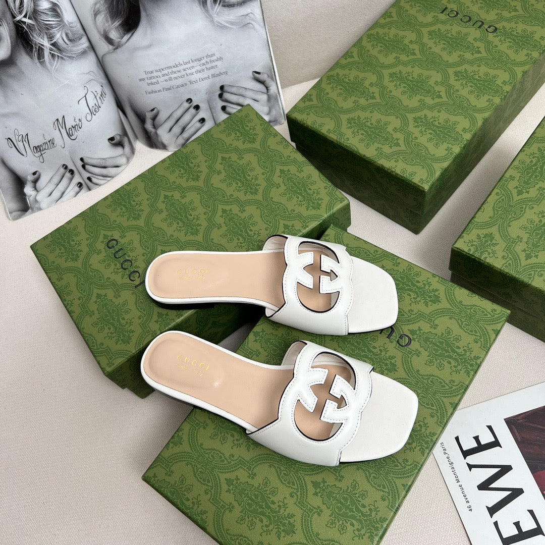 GG SLIDES