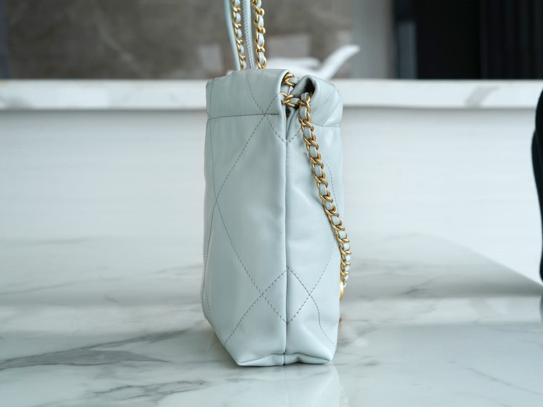 CC 22 BAG