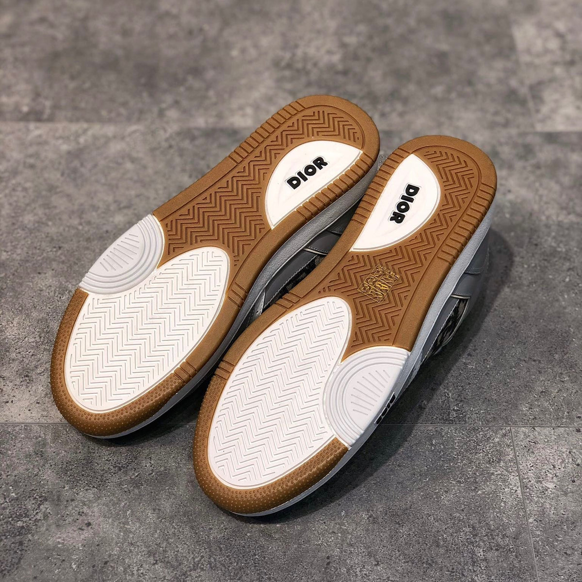 CD B27 SNEAKERS