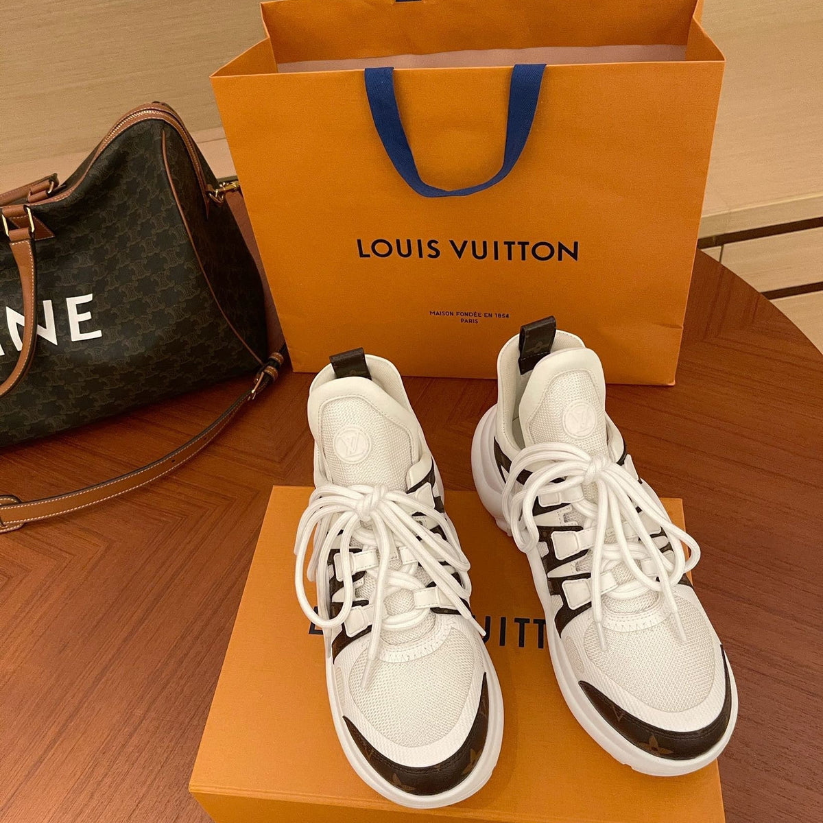 LOU ARCHLIGHT TRAINERS