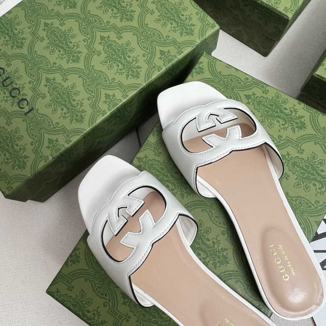 GG SLIDES